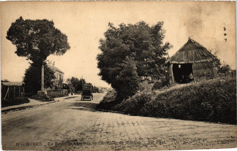 Carte postale ancienne Bures La Route de Chartres France