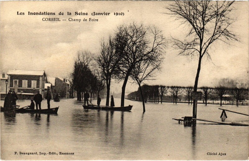 Carte postale ancienne Corbeil Champ de Foire France