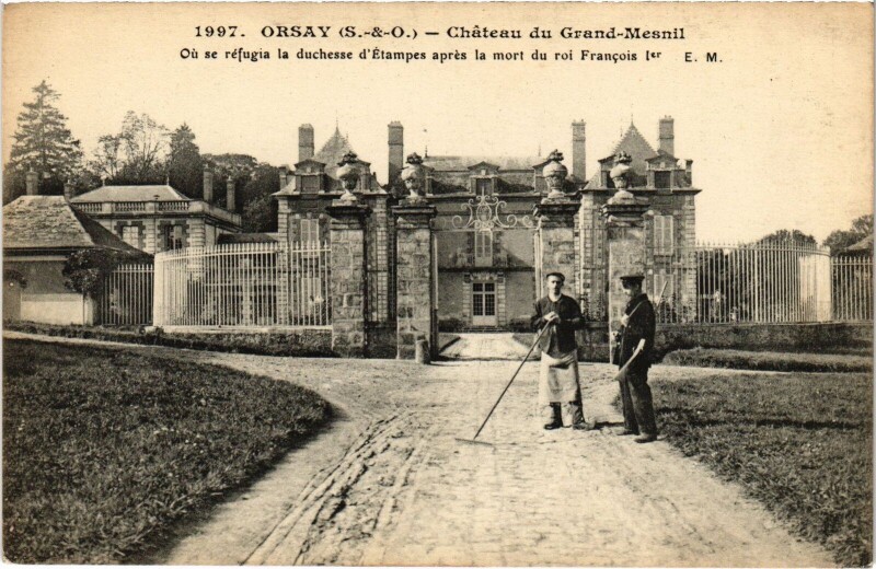 Carte postale ancienne Orsay Chateau du Grand Mesnil France à Orsay