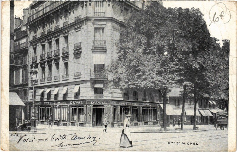 Carte postale ancienne Paris 5e - Boulevard St.Michel à Paris 5e