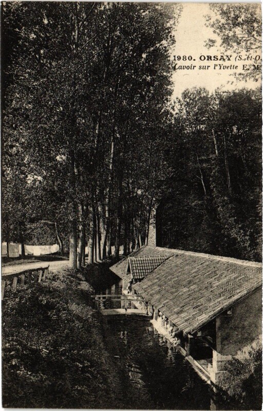 Carte postale ancienne Orsay Lavoir sur l'Yvette France à Orsay
