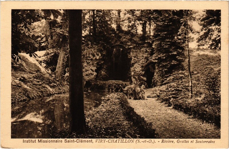 Carte postale ancienne Viry-Chatillon Riviere Grottes et Souterrains France