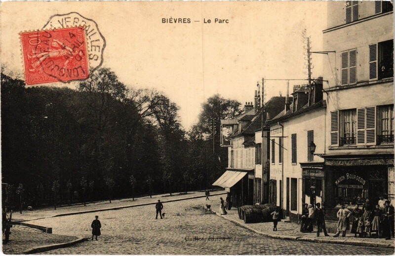 Carte postale ancienne Bievres Le Parc France