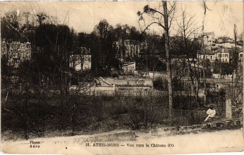 Carte postale ancienne Athis-Mons Vue vers le Chateau France à Athis-Mons