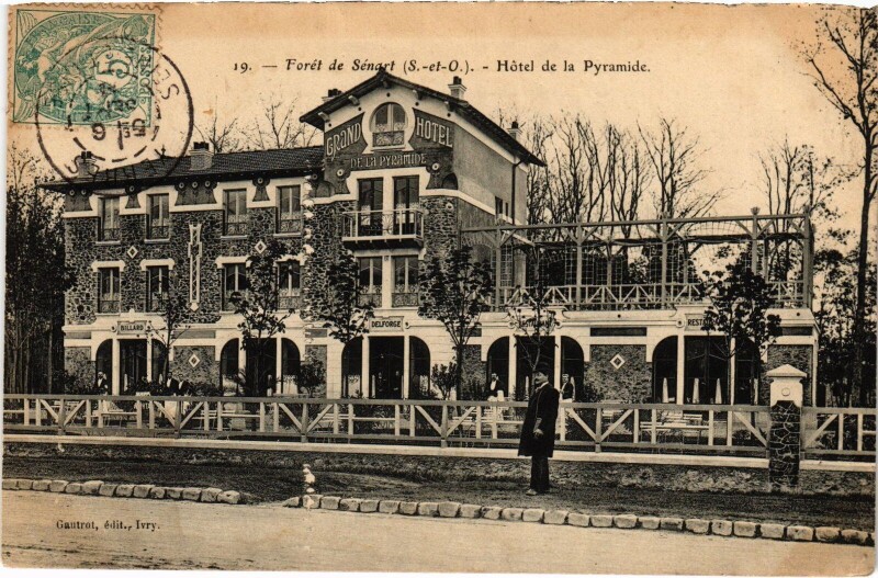 Carte postale ancienne Senart Hotel de la Pyramide France