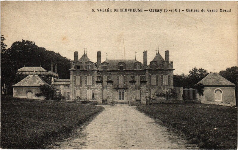 Carte postale ancienne Orsay Chateau du Grand Mesnil France à Orsay