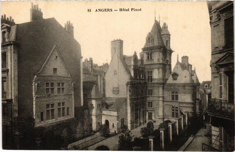 Carte postale ancienne Angers hotel Pincé à Angers