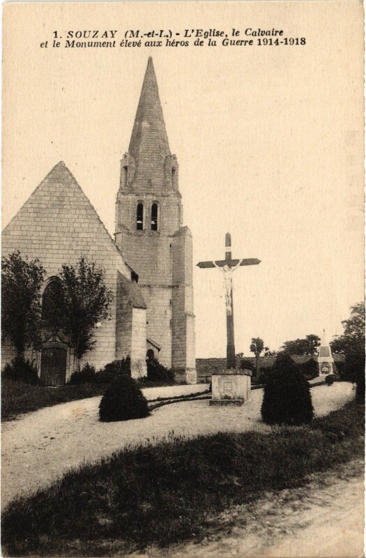 Carte postale ancienne Souzay Eglise