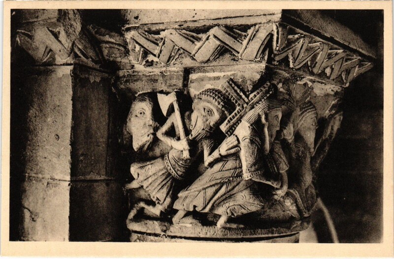 Carte postale ancienne Eglise de Cunault Pilier