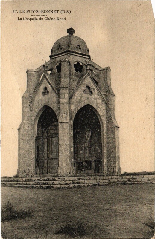 Carte postale ancienne Le Puy-Saint-Bonnet Chapelle du Chene-Rond