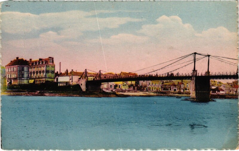 Carte postale ancienne Chalonnes-sur-Loire Pont suspendu à Chalonnes-sur-Loire