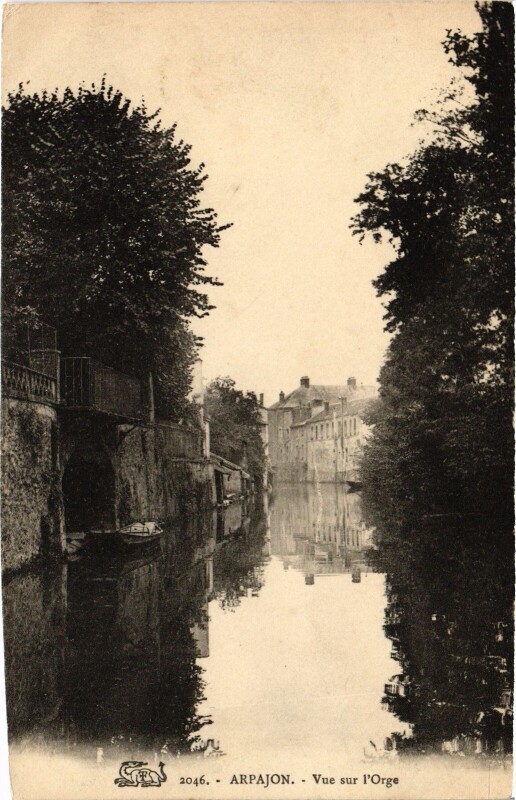 Carte postale ancienne Arpajon Vue sur l'Orge France à Arpajon
