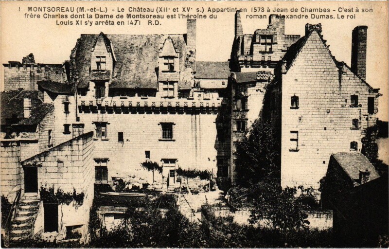 Carte postale ancienne Montsoreau Le Chateau à Montsoreau