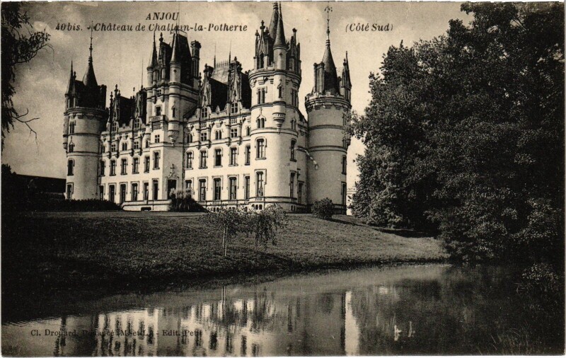 Carte postale ancienne Chateau de Challain-la-Potherie à Challain-la-Potherie