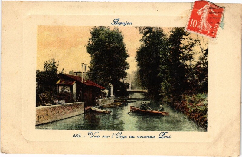Carte postale ancienne Arpajon Vue sur l'Orge au Nouveau Pont France à Arpajon