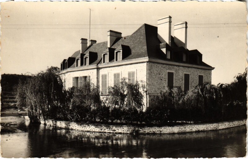 Carte postale ancienne Buno-Bonnevaux Le Chateau France à Buno-Bonnevaux