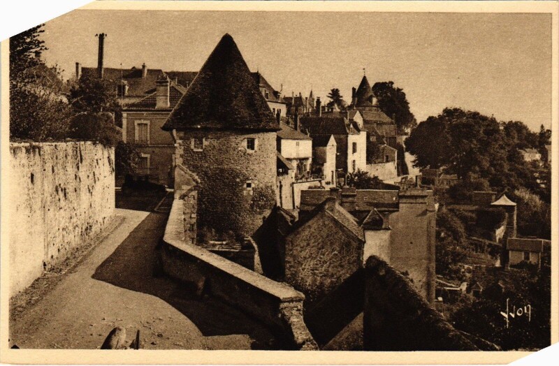 Carte postale ancienne Avallon Les remparts à Avallon
