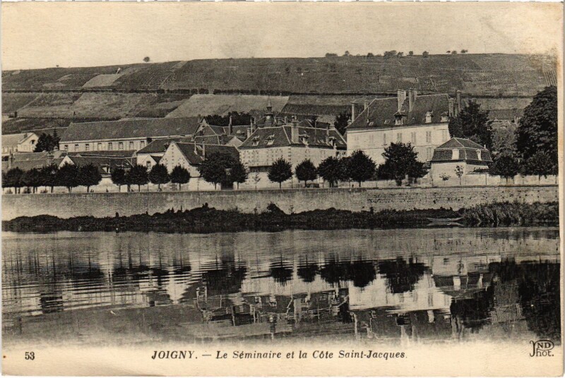 Carte postale ancienne Joigny Séminaire à Joigny