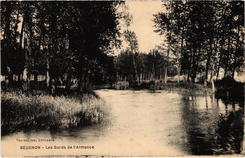 Carte postale ancienne Beugnon Les bords de l'Armance à Beugnon