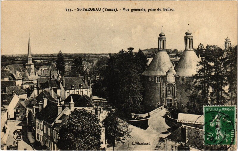 Carte postale ancienne Saint-Fargeau vue générale à Saint-Fargeau