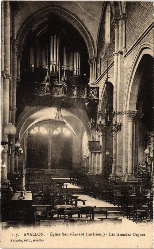 Carte postale ancienne Avallon Eglise Saint-Lazare Orgues Organ Music à Avallon
