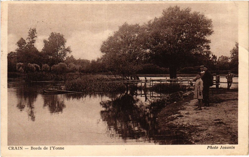 Carte postale ancienne Crain bords de l'Yonne à Crain