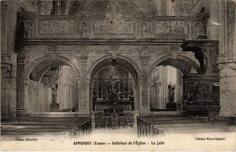Carte postale ancienne Appoigny Interieur Eglise à Appoigny