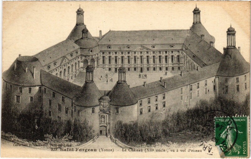 Carte postale ancienne Saint-Fargeau le Chateau à Saint-Fargeau