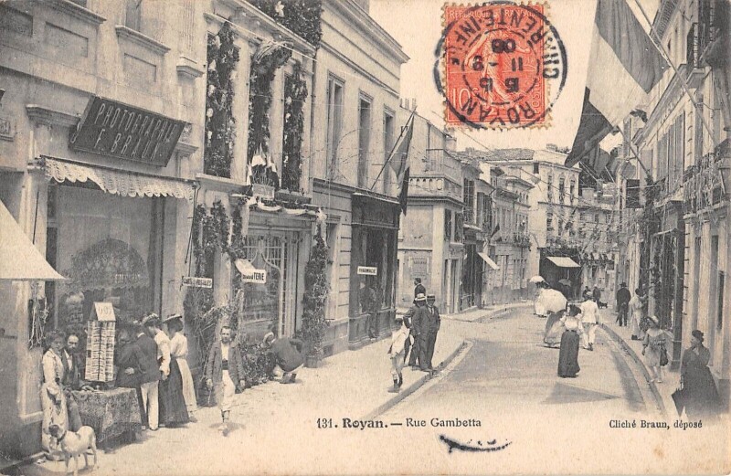 Carte postale ancienne Royan / Rue Gambetta à Royan