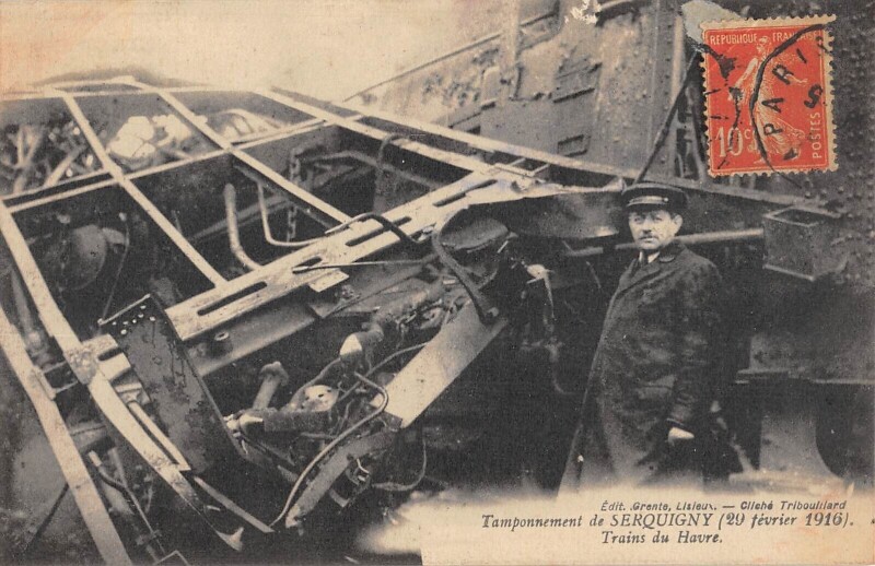 Carte postale ancienne Tamponnement De Serquigny - Trains Du Havre - Catastrophe Du 29 Fevrier 1 à Serquigny