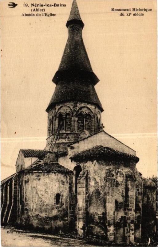 Carte postale ancienne Neris-les-Bains - Abside de l'Eglise à Néris-les-Bains