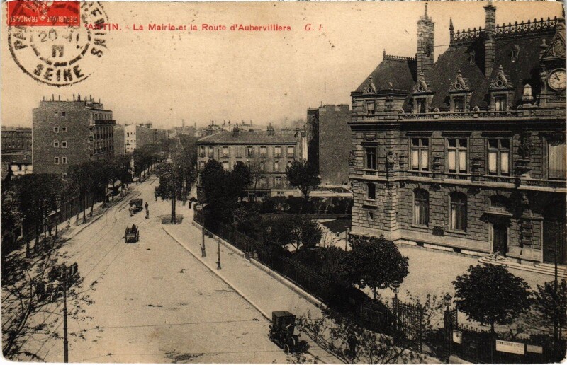 Carte postale ancienne Pantin La Mairie et la Route France à Pantin