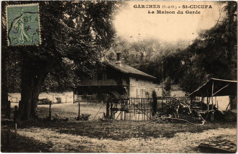Carte postale ancienne Garches La Maison du Garde France à Garches