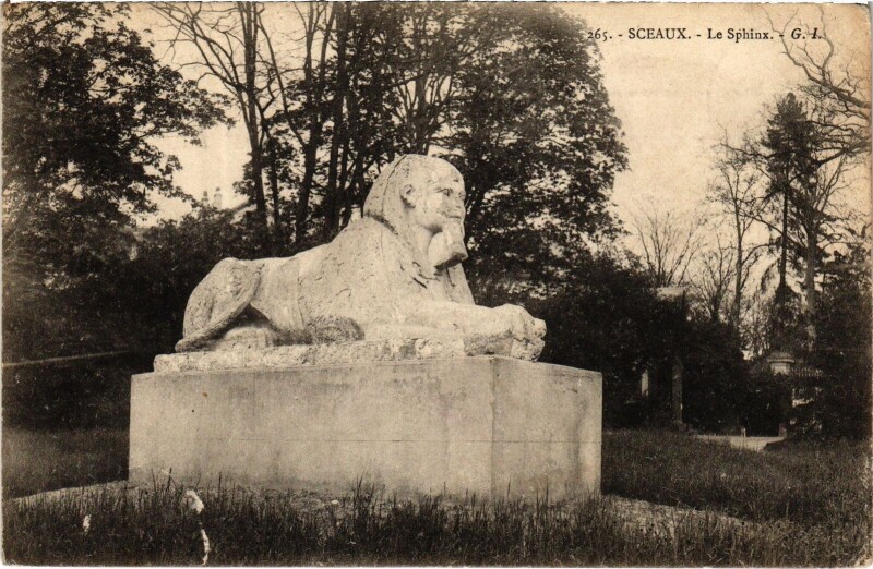 Carte postale ancienne Sceaux Le Sphinx France à Sceaux