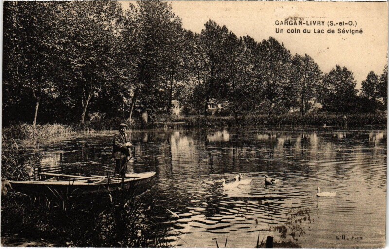 Carte postale ancienne Livry-Gargan Un coin du Lac Sevigne France à Livry-Gargan