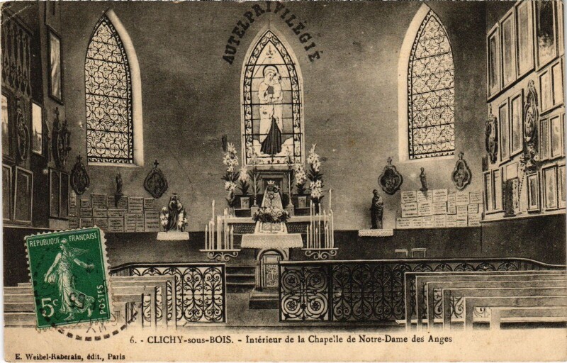 Carte postale ancienne Clichy sous Bois Interieur de la Chapelle Notre Dame France à Clichy-sous-Bois
