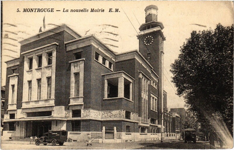Carte postale ancienne Montrouge La nouvelle Mairie France à Montrouge