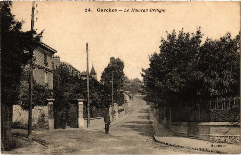 Carte postale ancienne Garches Le Hameau Bretigny France à Garches