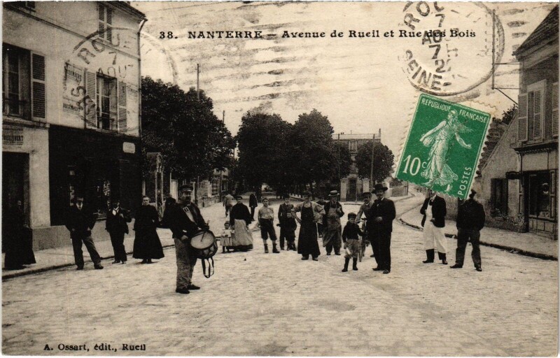 Carte postale ancienne Nanterre Avenue de Rueil et Rue des Bois France à Nanterre