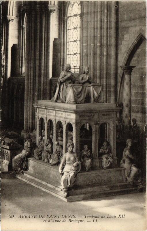 Carte postale ancienne Saint-Denis Tombeau de Louis Xii et Anne de Bretagne France à Saint-Denis