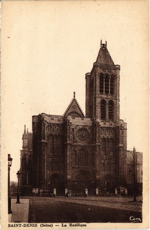 Carte postale ancienne Saint-Denis La Basilique France à Saint-Denis