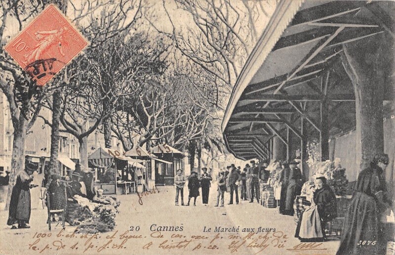 Carte postale ancienne Cannes - Le Marche Aux Fleurs à Cannes