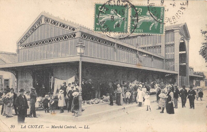 Carte postale ancienne La Ciotat - Marche Central à La Ciotat