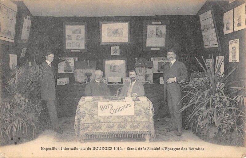 Carte postale ancienne Exposition Internationale De Bourges 1912 - Stand De La Societe D'Epargne à Bourges