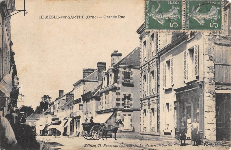 Carte postale ancienne Le Mesle Sur Sarthe - Grande Rue