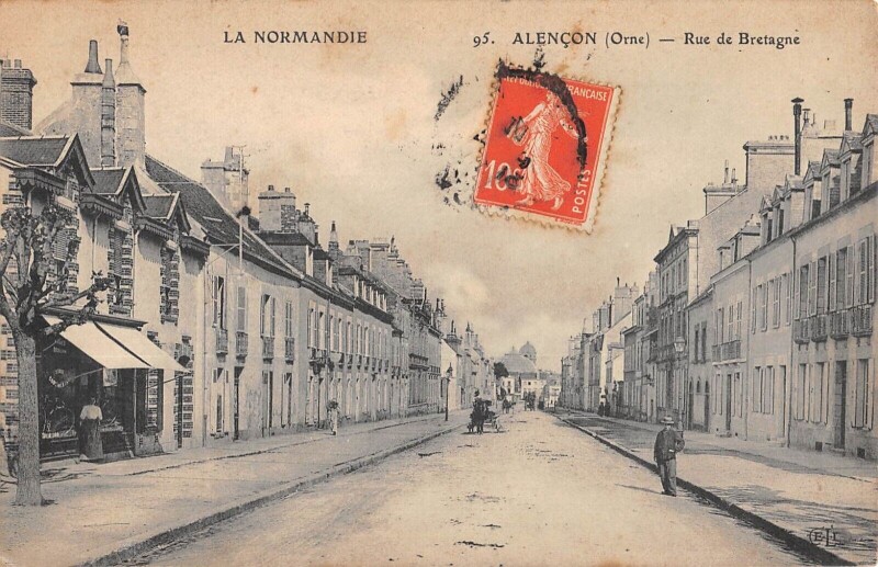 Carte postale ancienne Alencon - Rue De Bretagne