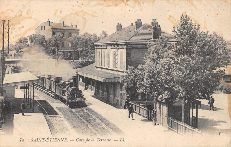 Carte postale ancienne Saint Etienne - Gare De La Terrasse - Train