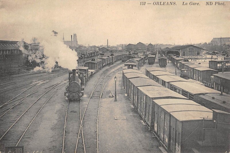 Carte postale ancienne Orleans - La Gare - Train