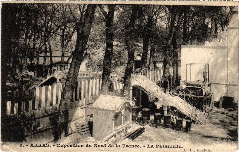 Carte postale ancienne Arras Expo du Nord la Passerelle à Arras