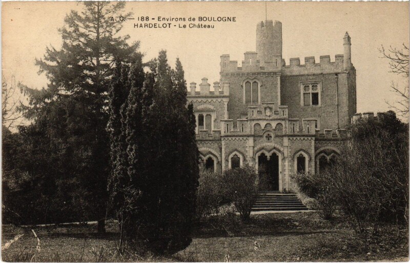 Carte postale ancienne Hardelot Le Chateau